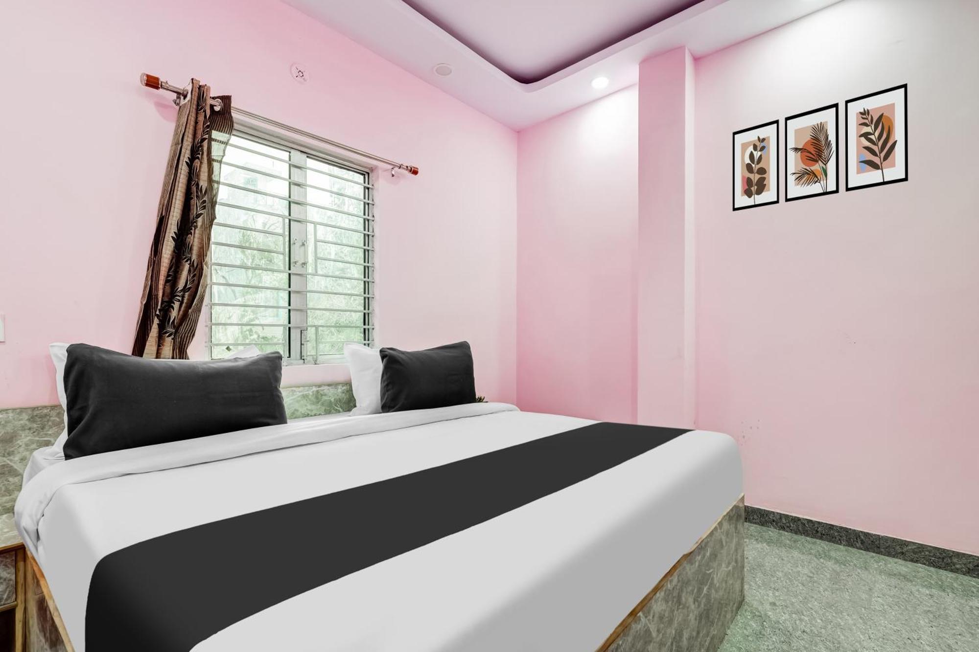 Hotel O Govind Residency Nuova Delhi Esterno foto