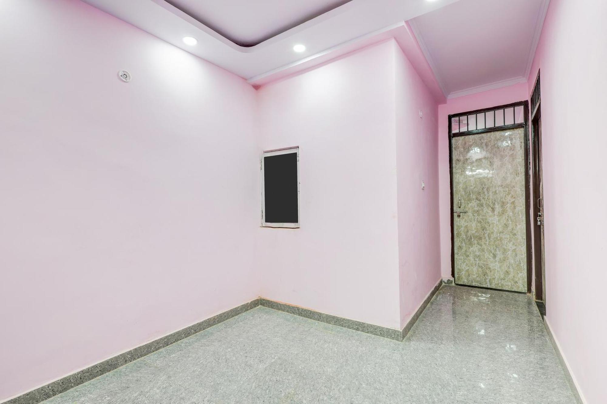 Hotel O Govind Residency Nuova Delhi Esterno foto